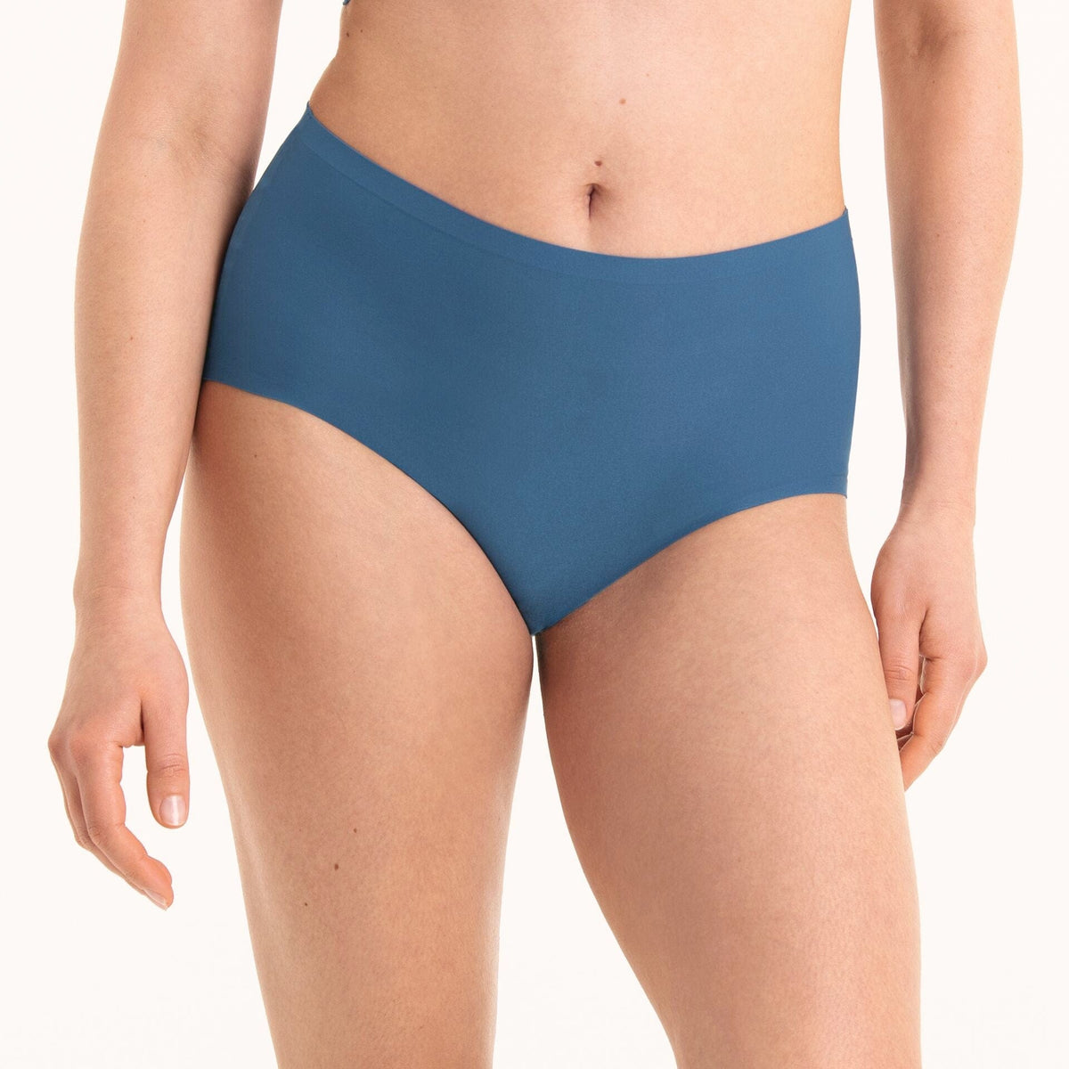 Anita Essential high Waist Brief blue heaven | EnVie lingerie